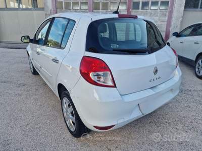 Renault Clio 16V 5 porte Dynamique usata FERMO