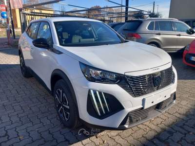 Peugeot 2008 Hybrid 145 e-DCS6 Style Bianco usata VAREDO
