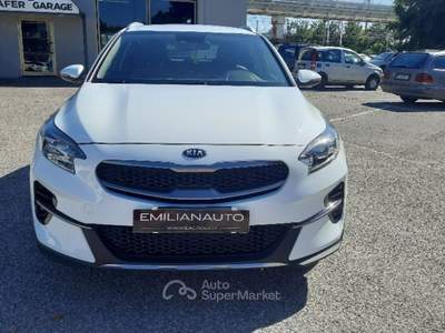 Kia XCeed 1.6 CRDi 136 CV MHEV DCT Style Bianco usata Bologna