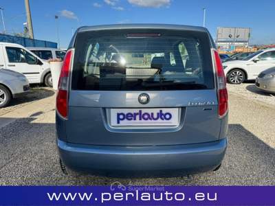 Skoda Roomster 1.4 16V Style Blu/Azzurro usata Arezzo
