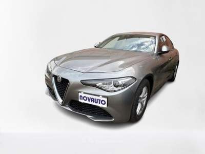 Alfa Romeo Giulia 2.2 Turbodiesel 160 CV AT8 Business Grigio usata Cagliari