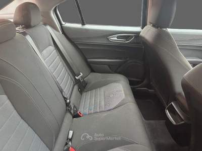 Alfa Romeo Giulia 2.2 Turbodiesel 160 CV AT8 Business Grigio usata Cagliari