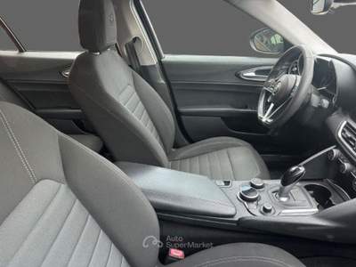 Alfa Romeo Giulia 2.2 Turbodiesel 160 CV AT8 Business Grigio usata Cagliari