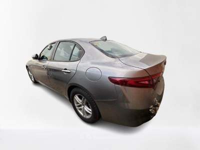 Alfa Romeo Giulia 2.2 Turbodiesel 160 CV AT8 Business Grigio usata Cagliari