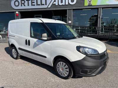 Fiat Doblò Doblò 1.6 MJT 90CV PC-TN Cargo Business 3 POSTI +IVA Bianco usata Cerea