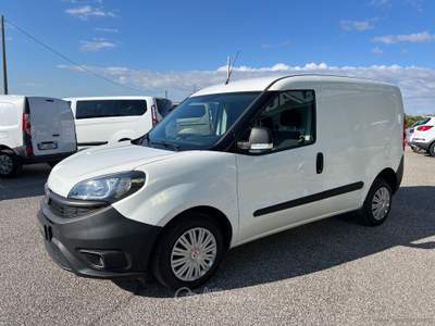 Fiat Doblò Doblò 1.6 MJT 90CV PC-TN Cargo Business 3 POSTI +IVA Bianco usata Cerea
