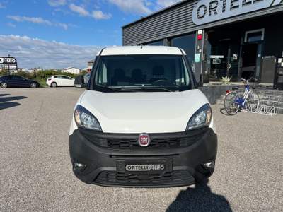 Fiat Doblò Doblò 1.6 MJT 90CV PC-TN Cargo Business 3 POSTI +IVA Bianco usata Cerea