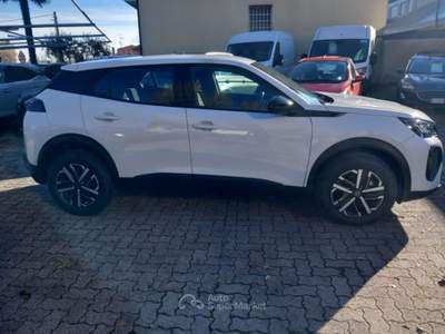 Peugeot 2008 Hybrid 145 e-DCS6 Style Bianco usata Varedo