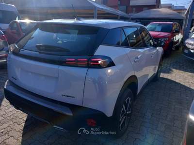 Peugeot 2008 Hybrid 145 e-DCS6 Style Bianco usata Varedo