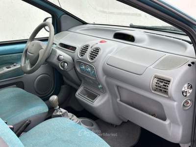 Renault Twingo perfettamente funzionante Blu/Azzurro usata Brescia
