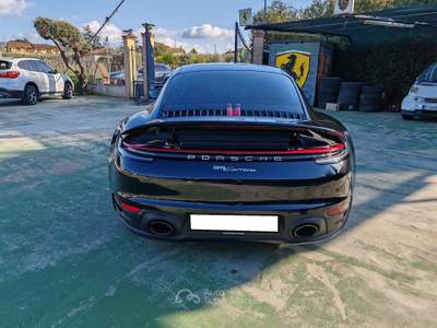 Porsche 911 Carrera 992 PACCHETTO CRONO Nero usata Frascati