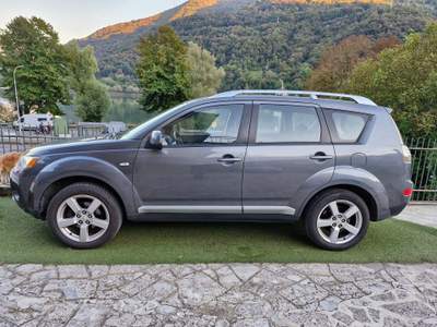 Mitsubishi Outlander 4X4 integrale Grigio usata Ranzanico