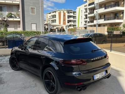 Porsche Macan MACAN TURBO STRAFULL Nero usata Altamura