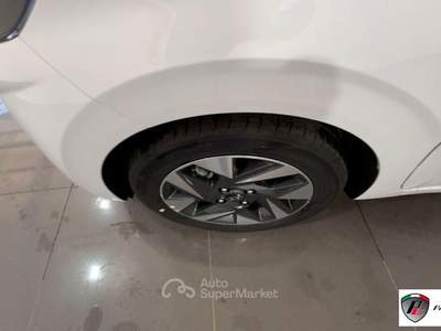Hyundai i10 1.0 MPI Connectline Bianco usata Albano Laziale