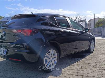 Opel Astra Start&Stop 5 porte Business Nero usata Pompei