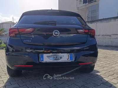 Opel Astra Start&Stop 5 porte Business Nero usata Pompei