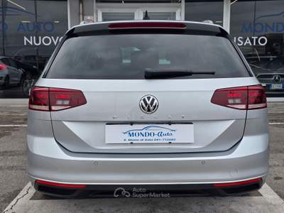 Volkswagen Passat SCR EVO DSG Business 150cv Argento usata Rovigo