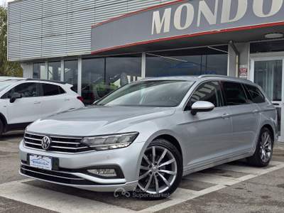Volkswagen Passat SCR EVO DSG Business 150cv Argento usata Rovigo