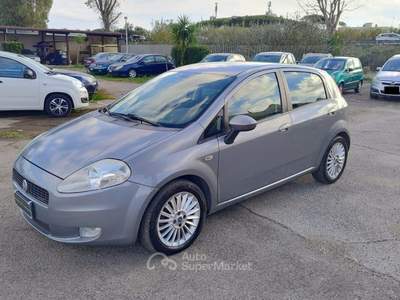 Fiat Grande Punto 90 CV 5 Porte Emotion Grigio usata Roma