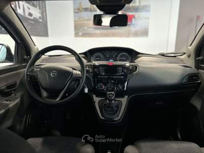 Lancia Ypsilon Ypsilon 1.0 firefly hybrid UnYca s Bianco usata Cesano Maderno