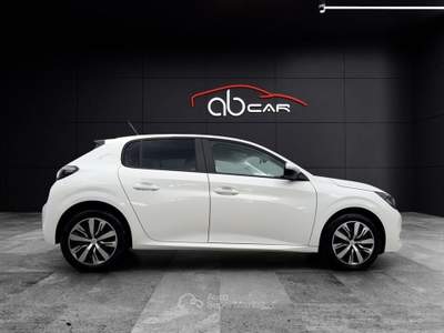 Peugeot 208 1.2 PureTech Active Bianco usata Casagiove