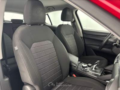 Alfa Romeo Stelvio Stelvio 2.2 t business q4 190cv auto  Rosso usata Settimo Torinese
