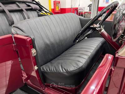 Ford A Model A Pheaton Cabriolet Lilla usata Calvatone