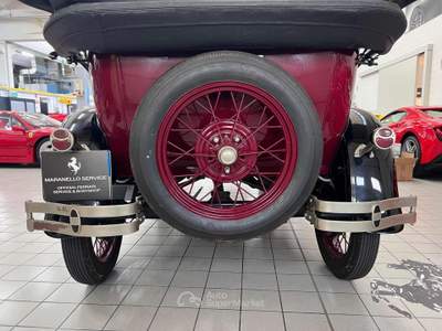 Ford A Model A Pheaton Cabriolet Lilla usata Calvatone