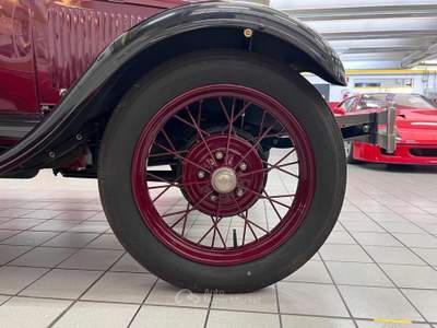 Ford A Model A Pheaton Cabriolet Lilla usata Calvatone