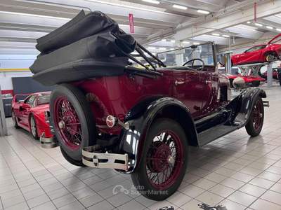 Ford A Model A Pheaton Cabriolet Lilla usata Calvatone