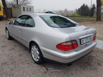 Mercedes-Benz CLK Mercedes-benz CLK 200 Kompressor cat Elegance Argento usata Lagosanto