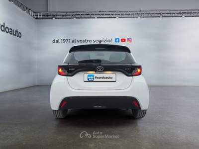 Toyota Yaris 1.5 Hybrid 5 porte Active Bianco usata Castagnaro