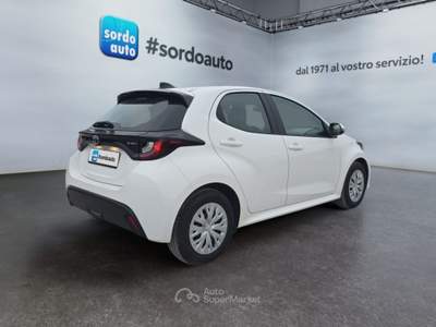 Toyota Yaris 1.5 Hybrid 5 porte Active Bianco usata Castagnaro