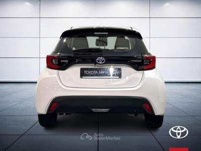 Toyota Yaris 1.5 VVT-iE Hybrid Trend E-CVT Bianco usata Brescia