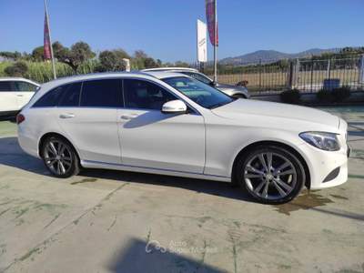 Mercedes-Benz Classe C MERCEDES BENZ C 220 CDI AUT. SW Bianco usata Frascati