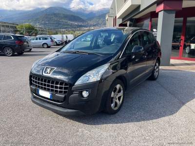 Peugeot 3008 3008 1.6 HDi 110 CV Tecno Nero usata Scurelle