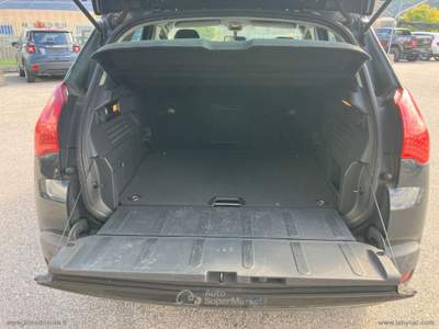Peugeot 3008 3008 1.6 HDi 110 CV Tecno Nero usata Scurelle