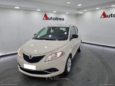 Lancia Ypsilon Ypsilon 1.3 MJT 95 CV 5p. S&S Gold Beige usata Lusciano
