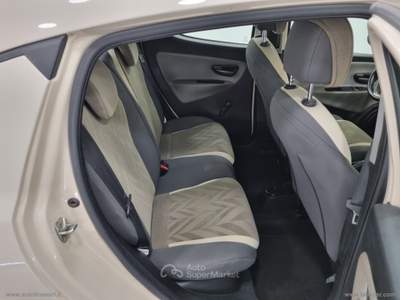 Lancia Ypsilon Ypsilon 1.3 MJT 95 CV 5p. S&S Gold Beige usata Lusciano