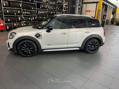 MINI Cooper Mini Countryman F60 2020 1.5 Yours all4 auto Bianco usata Zola Predosa