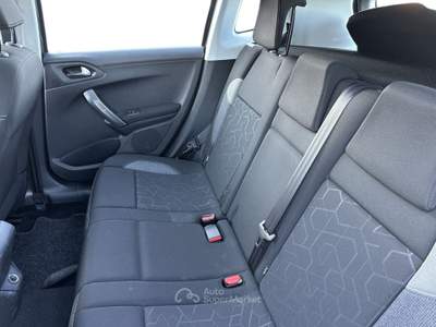 Peugeot 2008 1.2 puretech t Allure s&s 110cv 6marce Grigio usata Pistoia