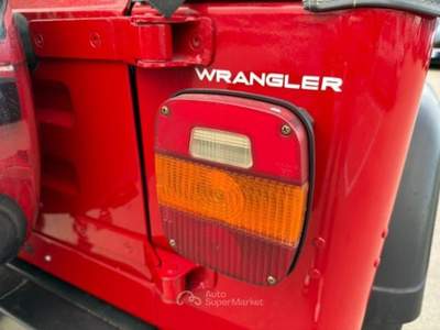 Jeep Wrangler Laredo Rosso usata LECCE