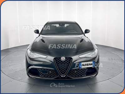 Alfa Romeo Giulia Giulia 2.9 V6 Bi-Turbo AT8 Quadrifoglio 510cv Nero usata Milano
