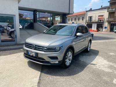 Volkswagen Tiguan 2.0 TDI SCR DSG 4MOTION Executive BMT Grigio usata Varedo