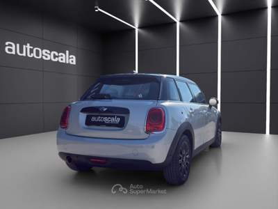 MINI Cooper 1.5 Cooper Hype Auto Bianco usata San Nicola la Strada