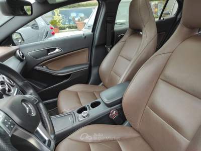 Mercedes-Benz GLA MERCEDES BENZ  GLA 220 D. AUT. PREMIUM 4 MATIC Nero usata Frascati