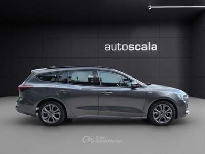 Ford Focus 1.0 EcoBoost Hybrid 125 CV Power. 5p. ST-Line Styl Grigio usata Napoli