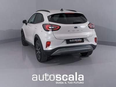Ford Puma 1.0 EcoBoost Hybrid 125 CV S&S Titanium Bianco usata Napoli