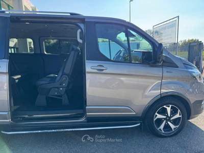 Ford Tourneo Custom 320 2.0 EcoBlue 185CV aut. PC Active Grigio usata Medesano