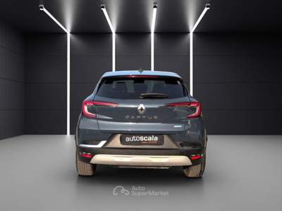 Renault Captur Plug-in Hybrid E-Tech 160 CV Intens Bianco usata Napoli